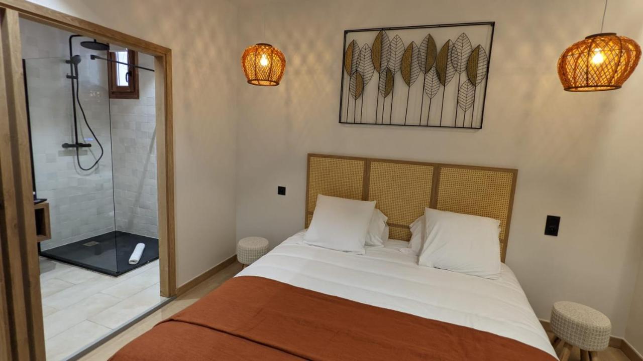 Intense Boutik-Hotel Порт Вендрес Екстериор снимка