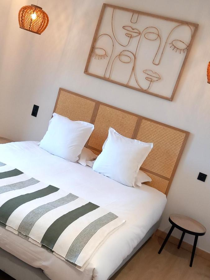 Intense Boutik-Hotel Порт Вендрес Екстериор снимка